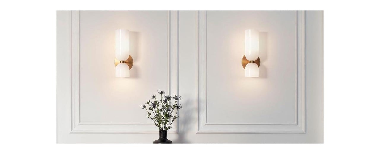 Edie Och Betty Wall Sconce Med Den Mest Unika Designen